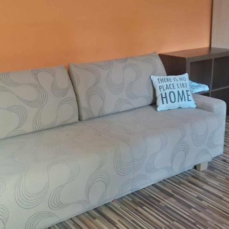 Lacne Ubytovanie Piestany Екстериор снимка